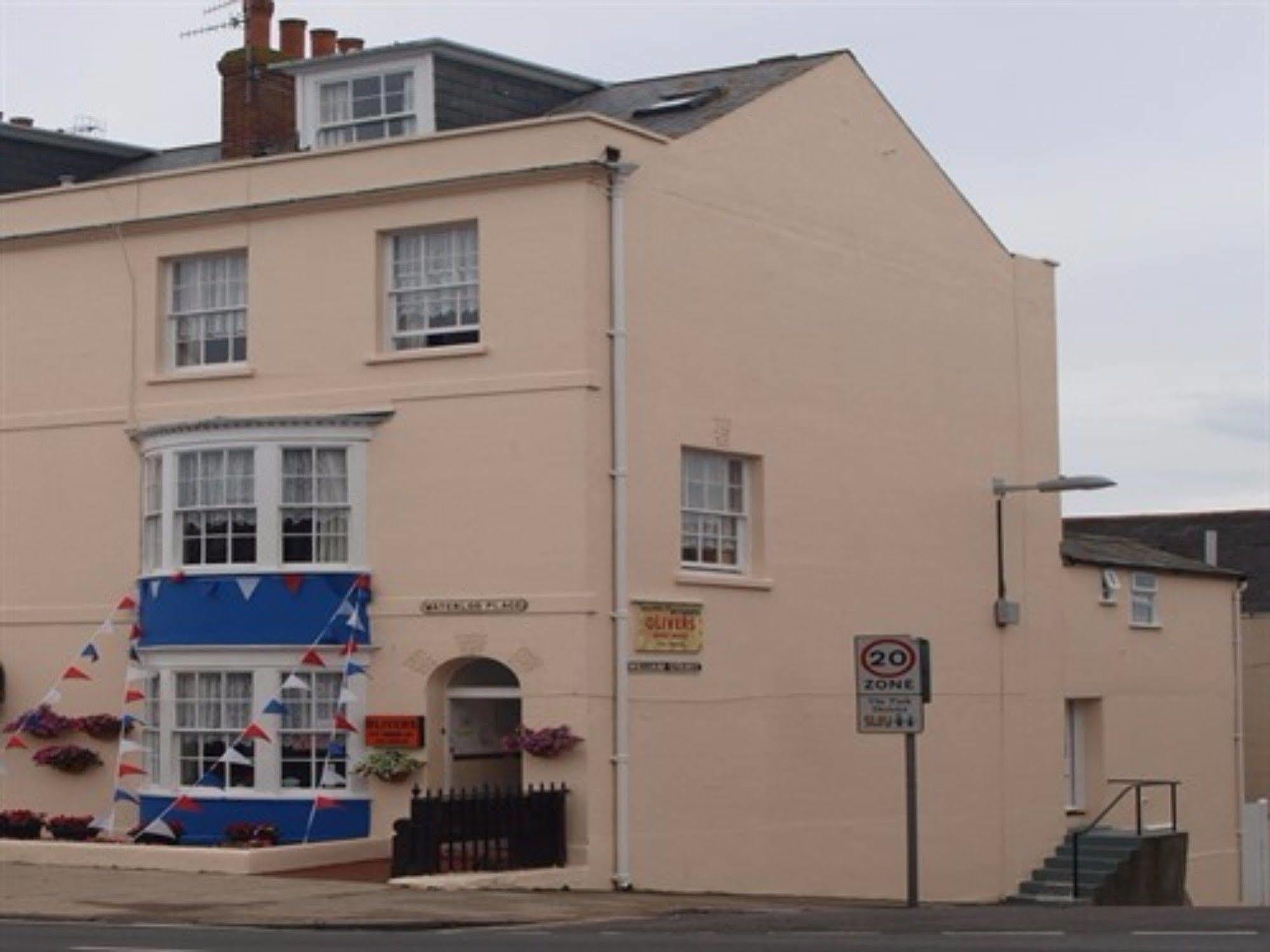 Olivers Guest House Weymouth Exterior photo